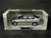 1:18 BMW E46 328i Limousine von UT Diecast & NEU
